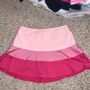 NWT Tail kid’s Medium pink ruffle tennis skirt